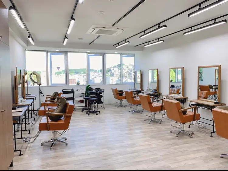 CUT純の内観・外観1