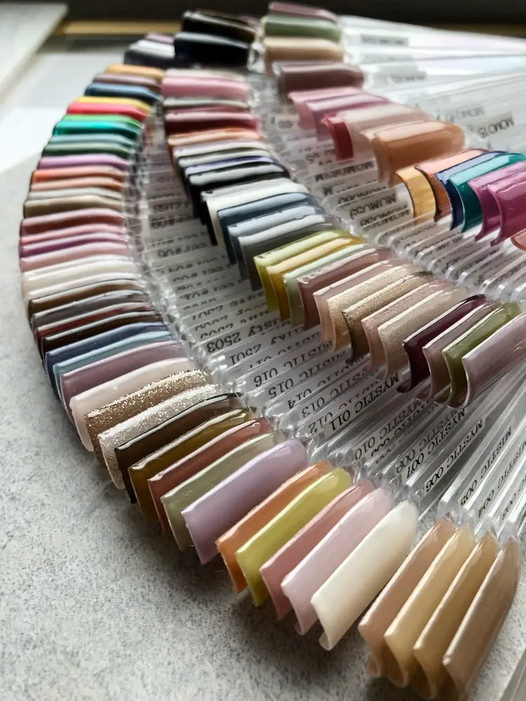 BLEES NAIL SPOTの内観・外観2