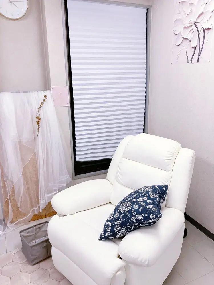 S LOUNGE NAIL(エステ・耳ツボ)の内観・外観2