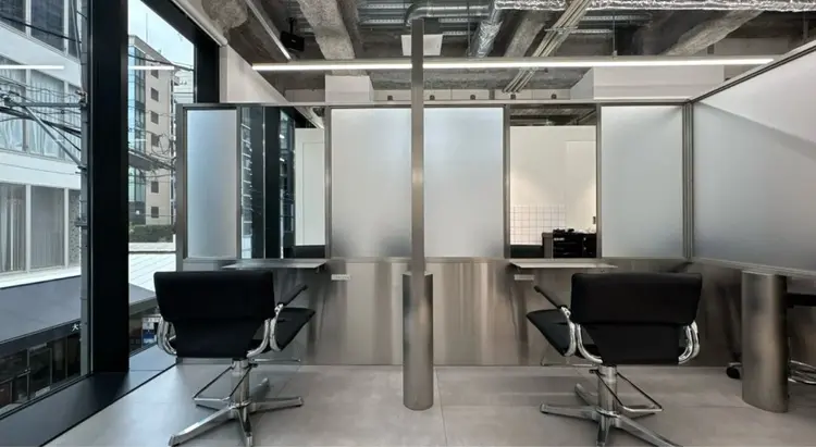 GO TODAY 梅田茶屋町の内観・外観2