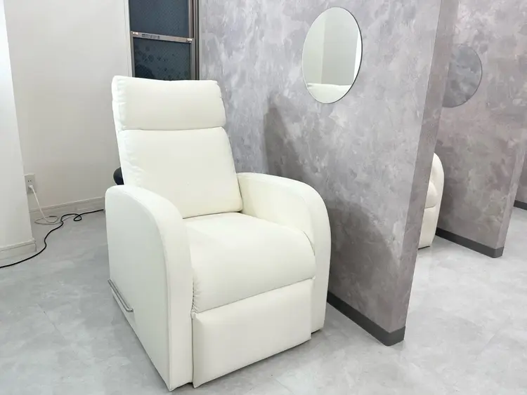 【メンズ眉毛専門サロン】kegiraiアイブロウ 名駅店の内観・外観2