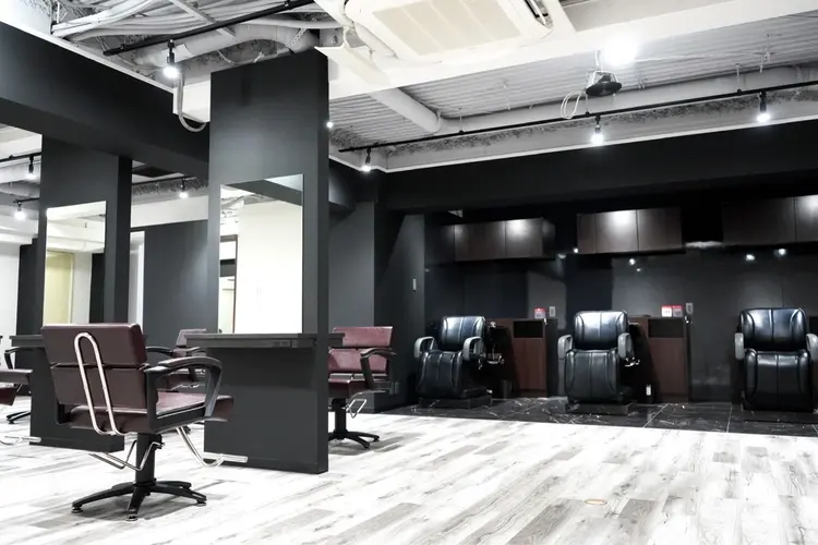 Neo hair 谷町9丁目店の内観・外観2