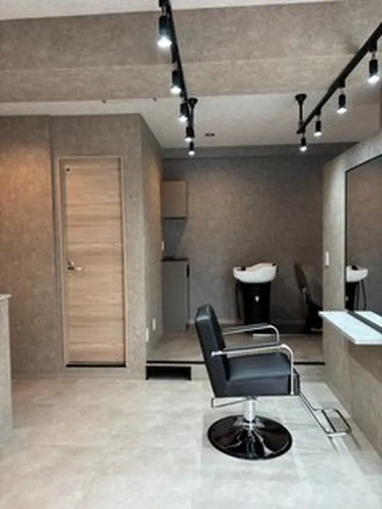 AdeLaide Hairの内観・外観1