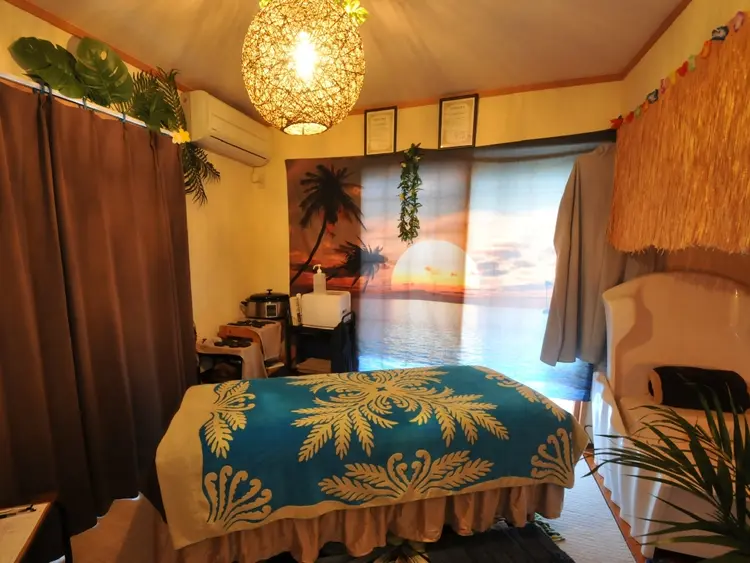 ロミロミサロンnana na moeの内観・外観2