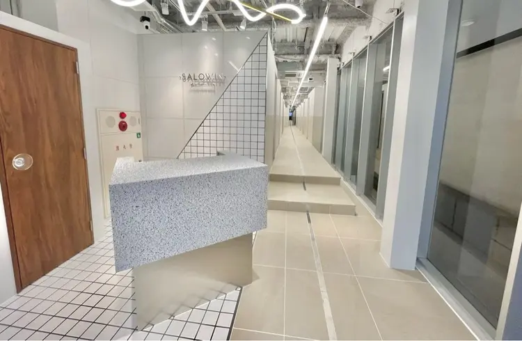 SALOWIN大宮suiteの内観・外観1