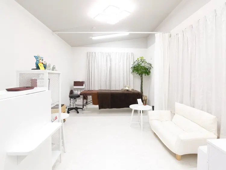 Beauty salon Guri's korugiの内観・外観1