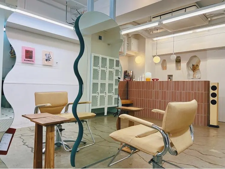 PUNELの内観・外観1