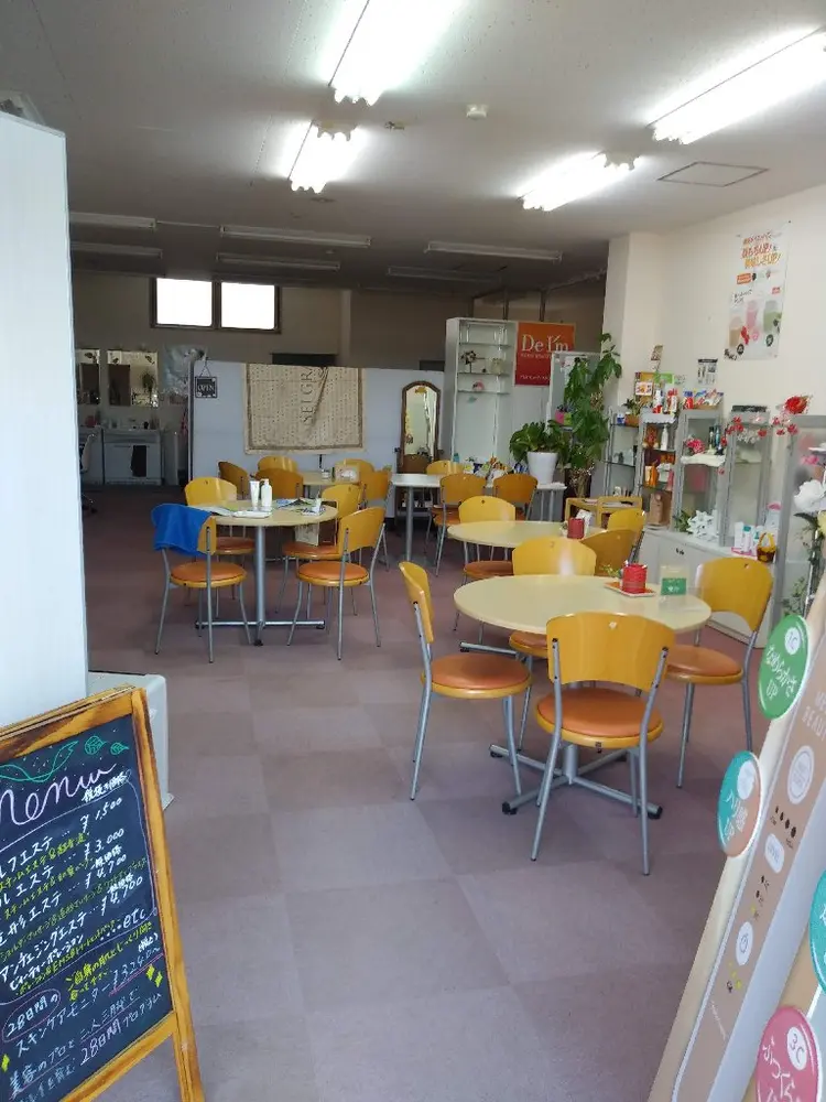 ナリスビューティステーション デ・アイム上田の内観・外観2