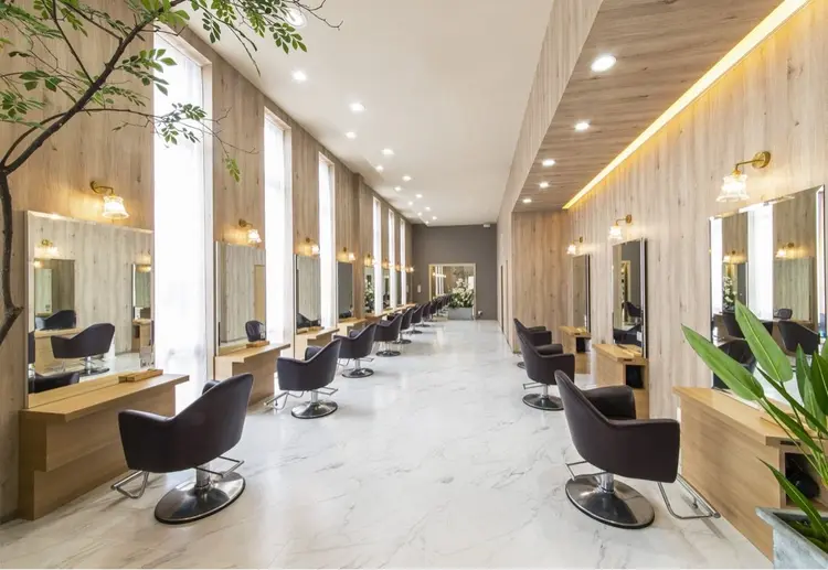 U hair千代田橋店の内観・外観2