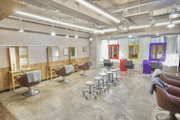 HAIR×design ARUEの内観・外観2