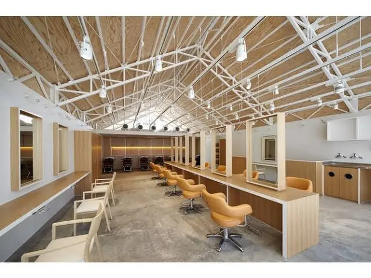 ヘアドゥ千葉店の内観・外観2