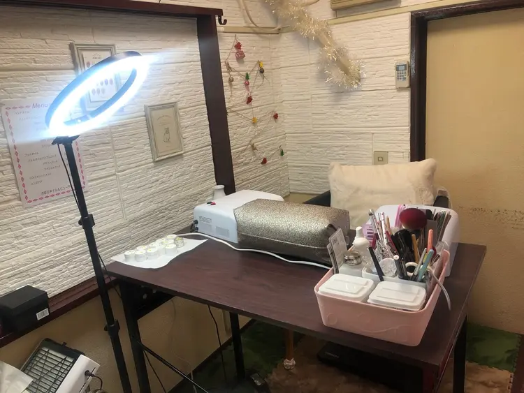 さゆりネイル&ビューティーサロンの内観・外観2