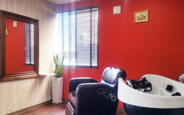 Hair salon NEXTの内観・外観2
