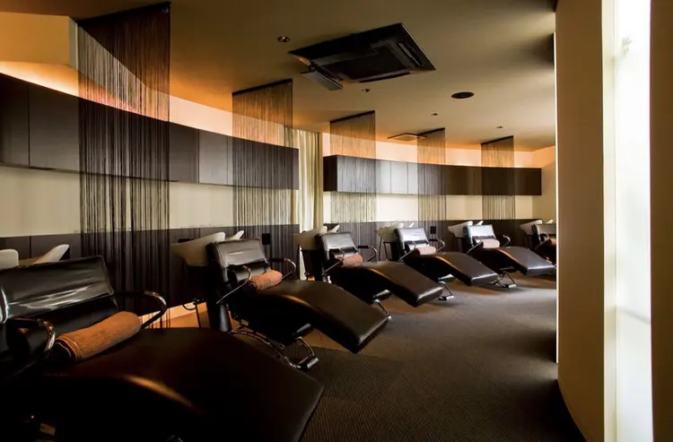 J’sの内観・外観2