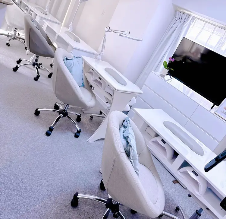 JOJOネイルの内観・外観2