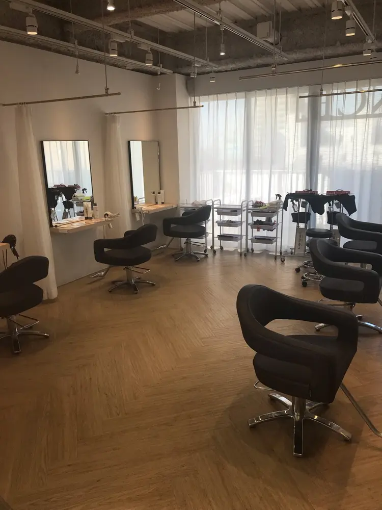 AVANCEなかもず店の内観・外観2