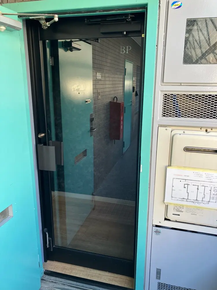 骨格・美容整体　FirstUp（ファーストアップ）@ Share Salon BP内の内観・外観3