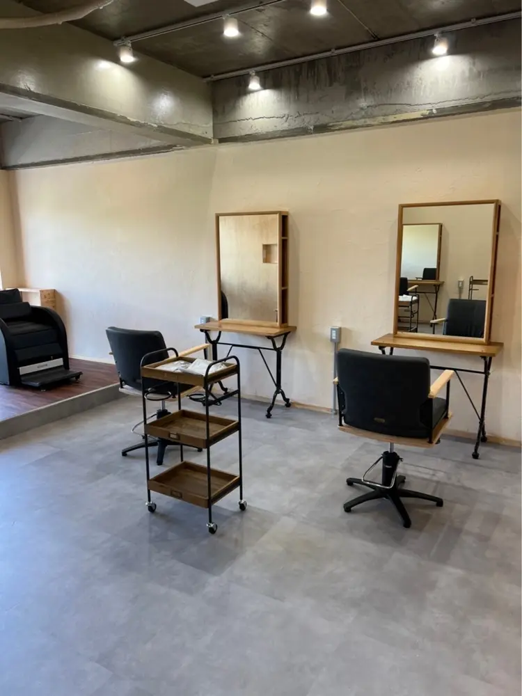 anno hair salonの内観・外観1