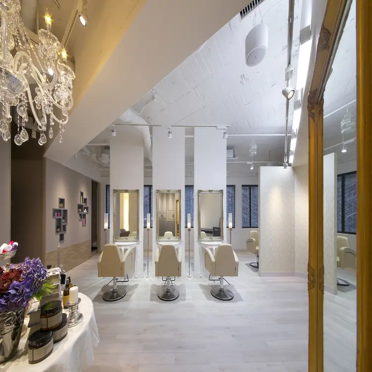 Luxianの内観・外観1