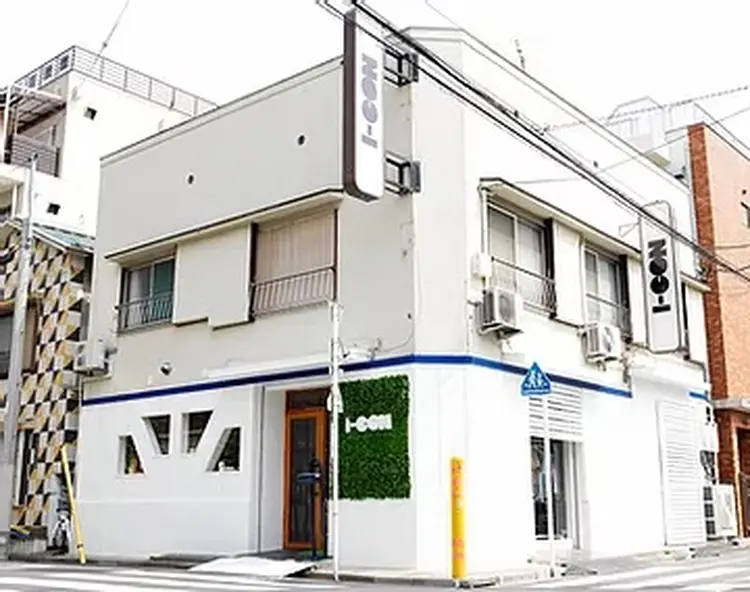 ICONの内観・外観1