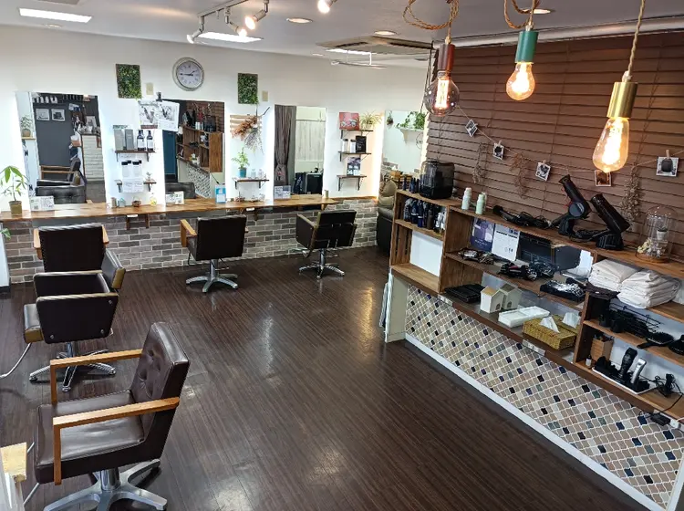 VIS-a-Vis 本蓮沼店の内観・外観2