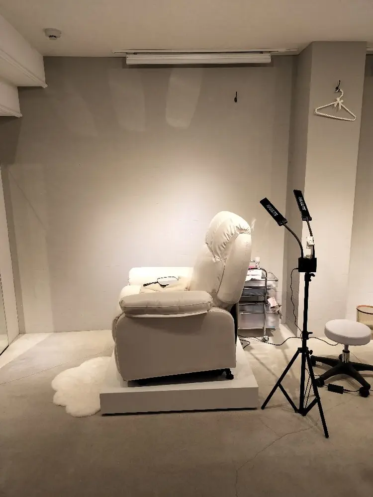 eyelashsalonKARUBOの内観・外観1