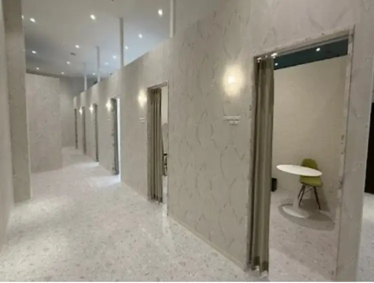 エクラブロウイオンモール土岐店の内観・外観1