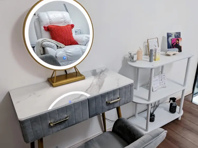 microの内観・外観2