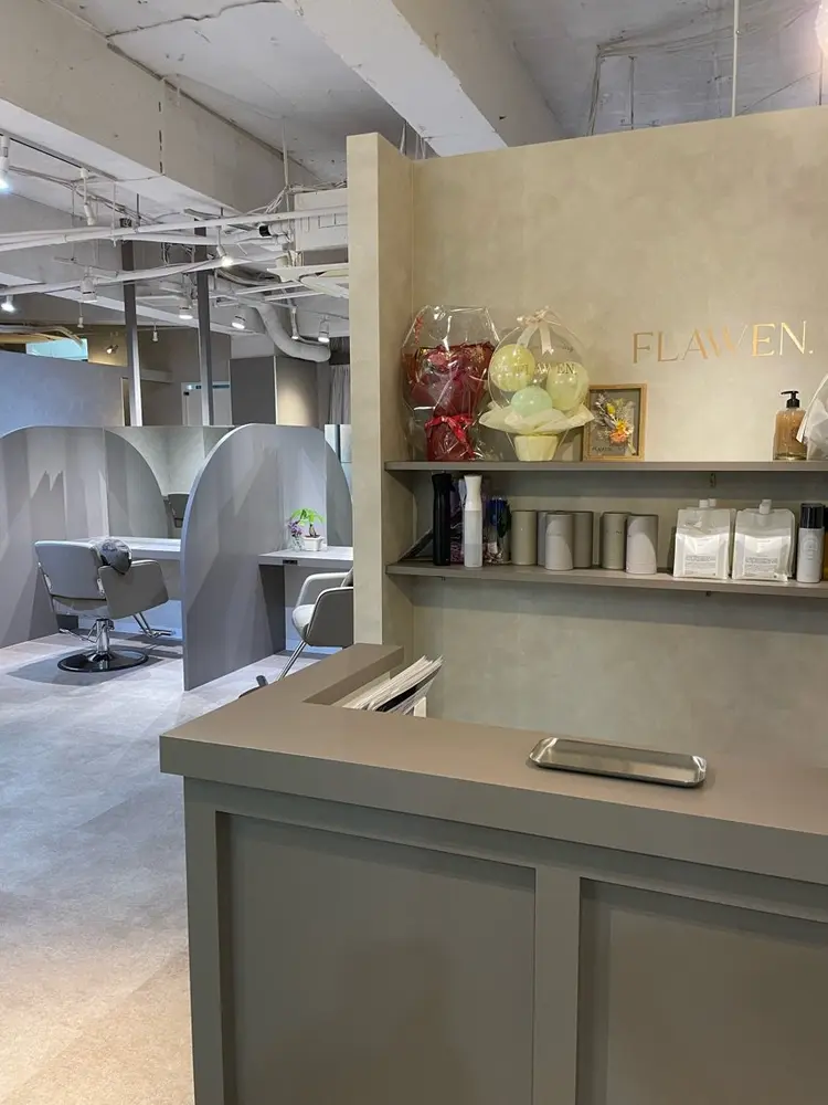 FLAWEN.の内観・外観1