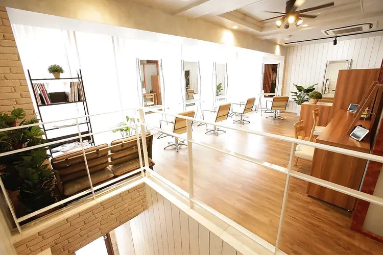 RecheRche【池袋】の内観・外観1