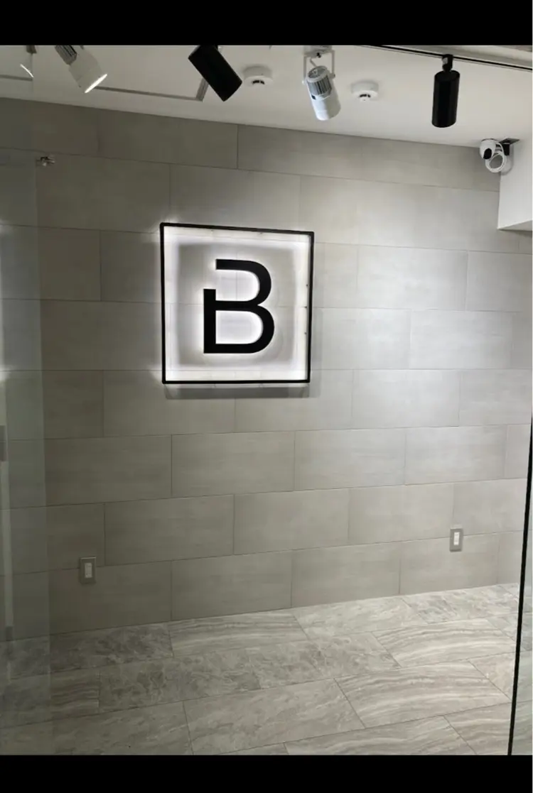 B3シェアサロンの内観・外観1