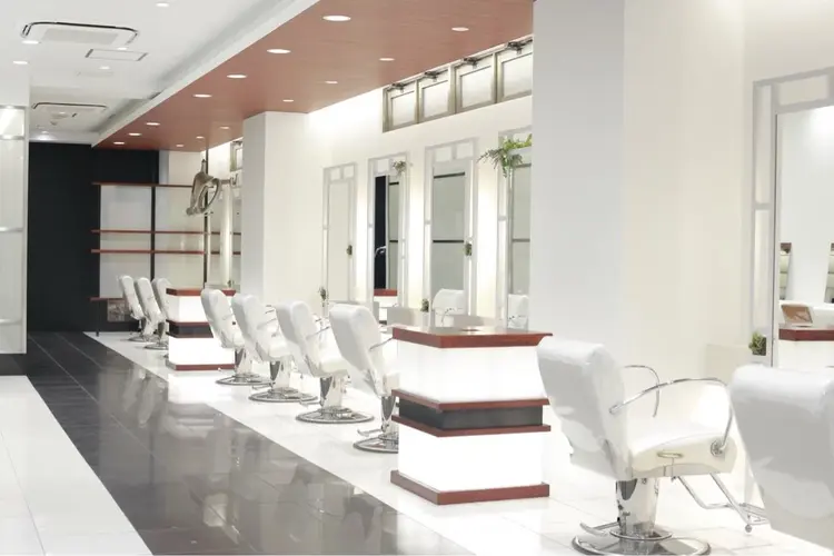 BiBi internationalの内観・外観1