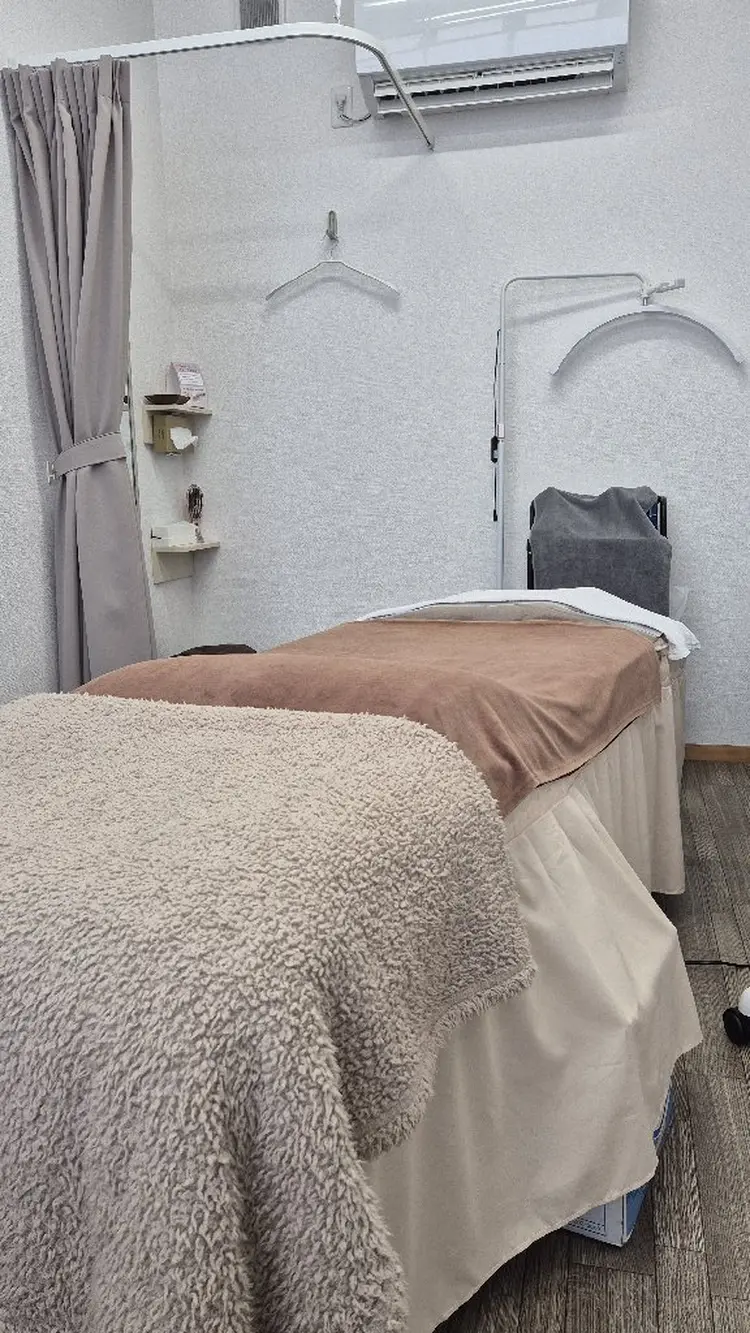 REH2Oの内観・外観1