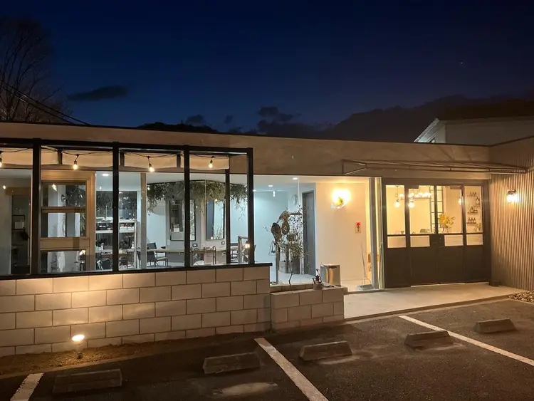 URU organic hairの内観・外観2