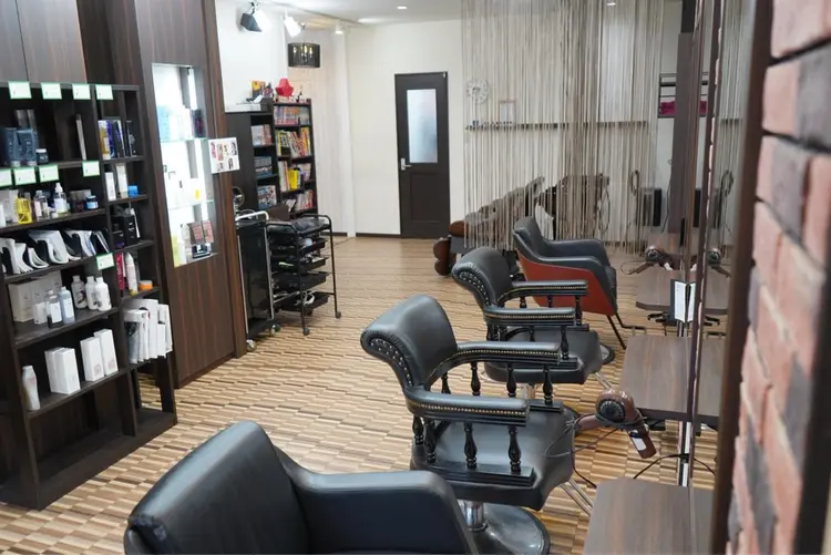 cut salon  SWINGの内観・外観1