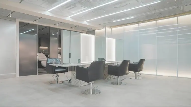 chorule 所沢プロぺ通り店の内観・外観1