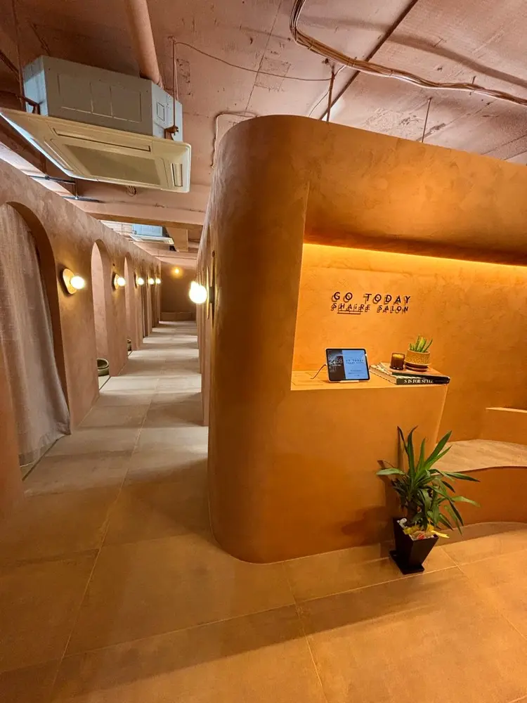 GO TODAY 横浜cotta店の内観・外観1