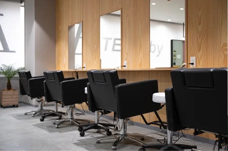 BTECHbyZenの内観・外観1