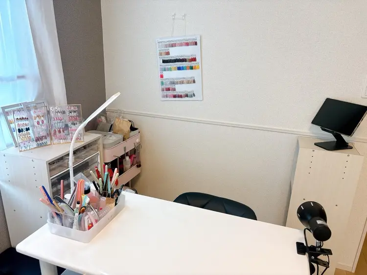 nail salon nanocaの内観・外観1