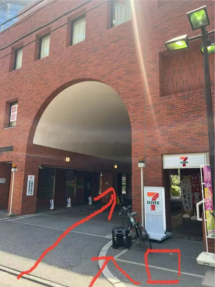 MORNAILの内観・外観2