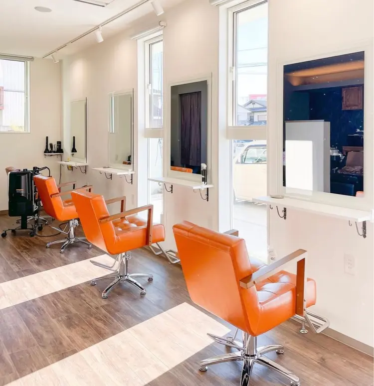 Hair & Relaxation Jinnの内観・外観1