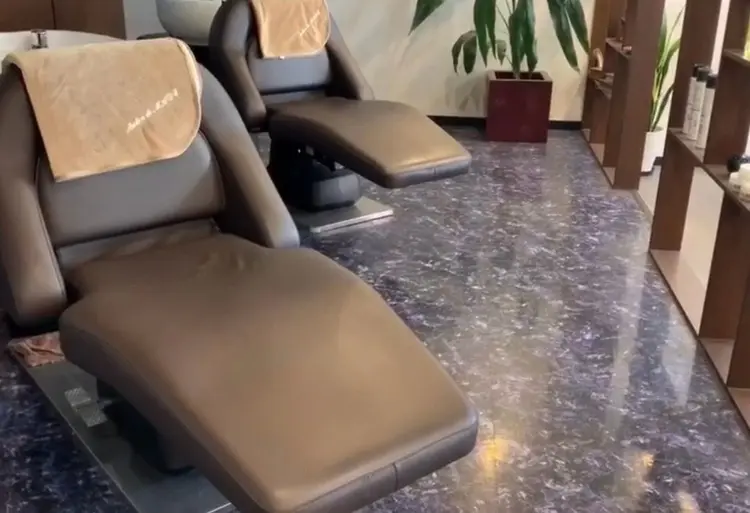 Salon de MADEの内観・外観2