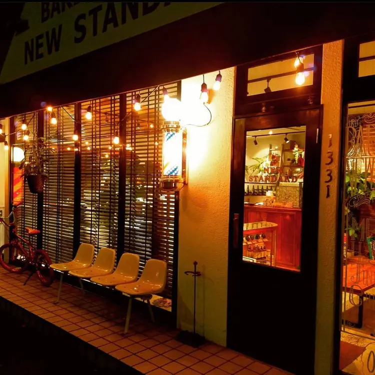 BARBER SHOP NEW  STANDARDの内観・外観1