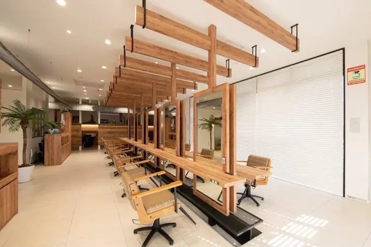 earth龍ヶ崎店の内観・外観2