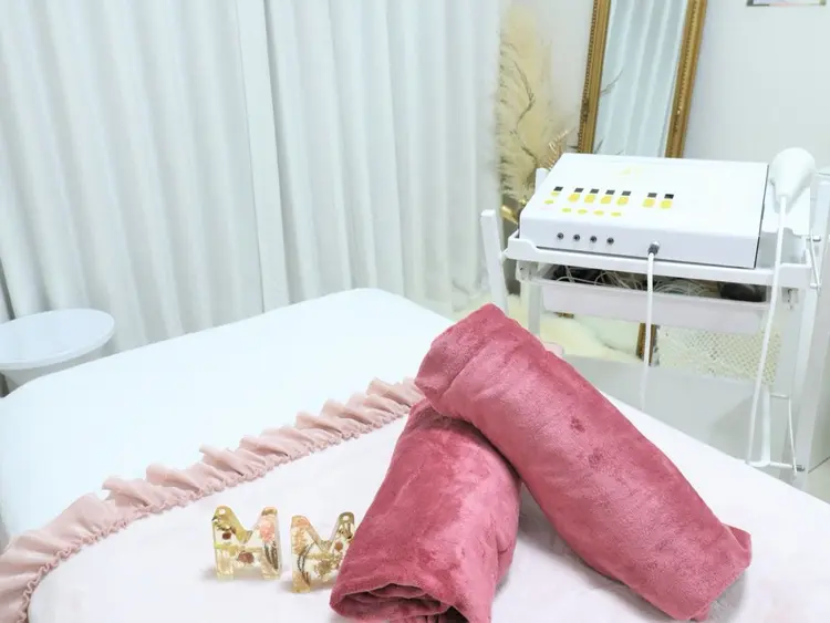 バストアップサロンmm【エムエム】の内観・外観2