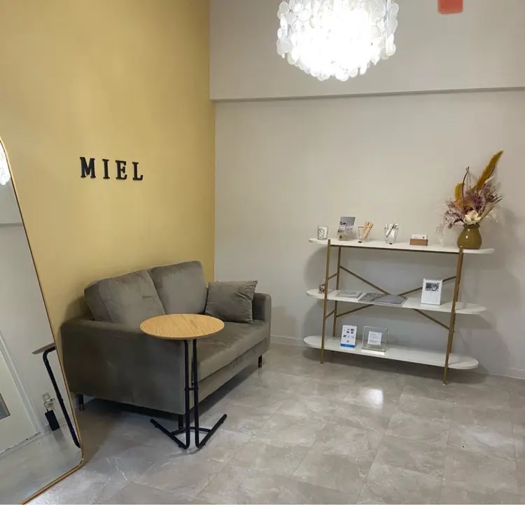miel eyelashsalonの内観・外観1