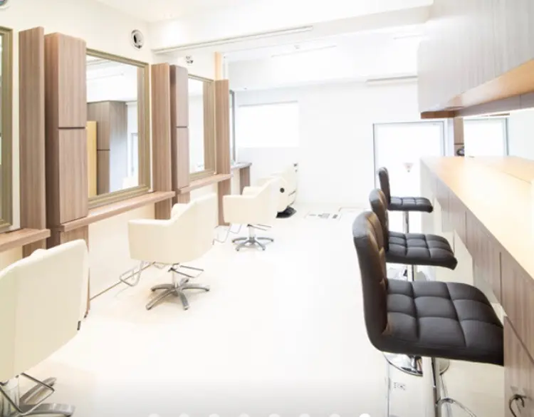 Michio Nozawa HAIR SALON Ginzaの内観・外観2