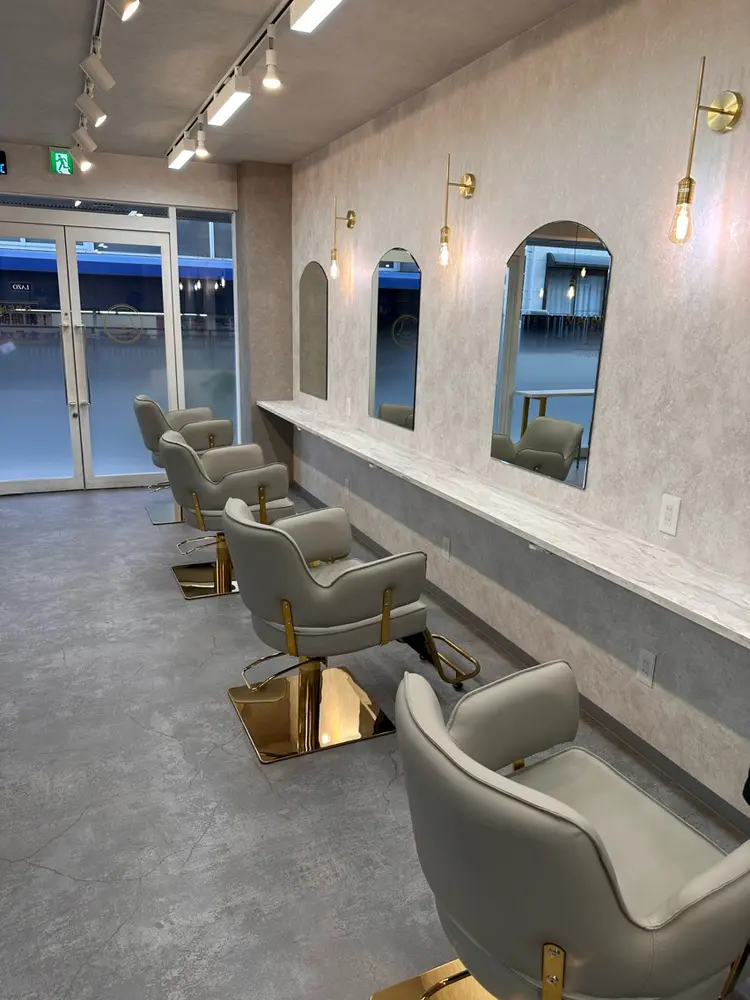 LAZOの内観・外観1