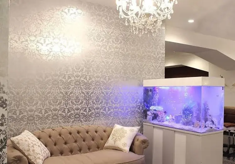 アイラッシュサロンセリナ新宿南口店の内観・外観1