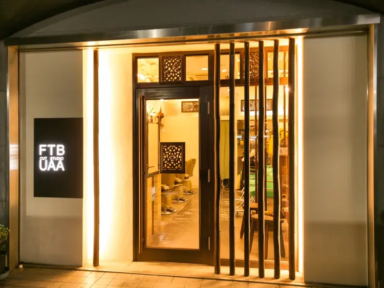 カットスタジオフタバの内観・外観1